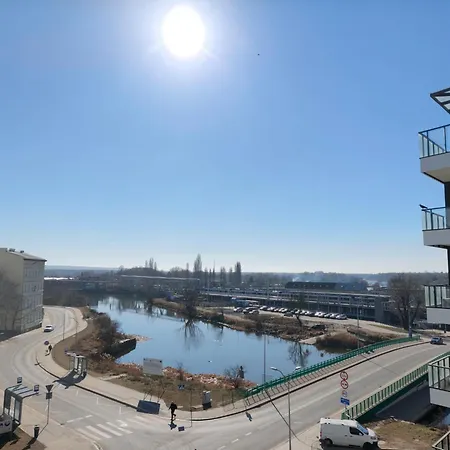 شقة Nad Odra